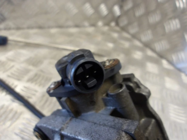 Przepustnica kompletna HONDA VTX 1800 C/R/S 02-04r   PN. 16410-MCH-003