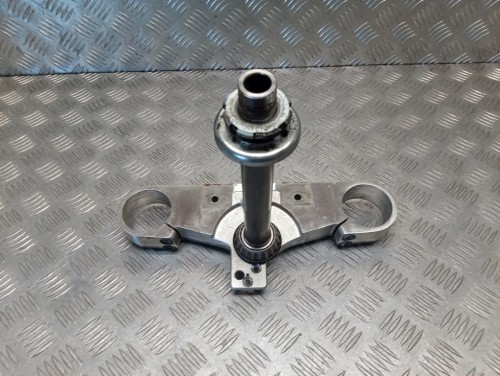 Półka dolna zawieszenia sztyca HONDA VTX 1800 C/F/N/R/S/T 02-08r   PN. 53219-MCH-000