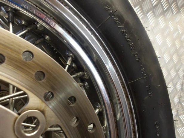 Felga koło przód J17M/CxMT3.50 HONDA VTX 1800 S 02-05r   PN. 44650-MCV-A11