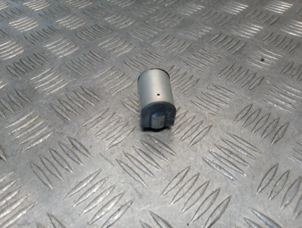 Stacyjka korek wlewu zamki HONDA VTX 1800 C/R/S 02-03r   PN. 35010-MCH-010