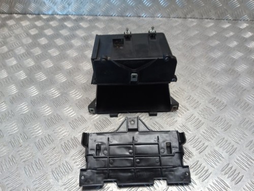Skrzynka akumulatora HONDA VTX 1800 C/F/N/R/S/T 02-08r   PN. 50325-MCH-000