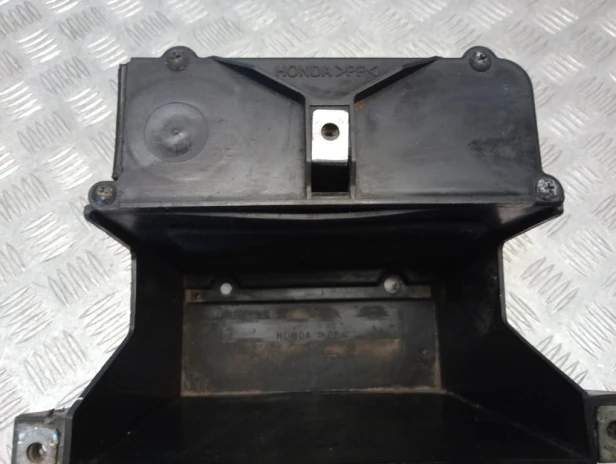 Skrzynka akumulatora HONDA VTX 1800 C/F/N/R/S/T 02-08r   PN. 50325-MCH-000