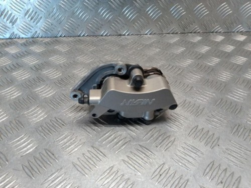 Zacisk hamulca przód prawy HONDA VTX 1800 C/FN/R/S/T 02-08r   PN. 45250-MCV-006