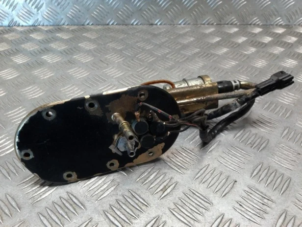 Pompa paliwa KAWASAKI VN 1500 VULCAN NOMAD 01-04r   PN. 49040-1071