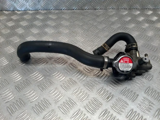 Obudowa termostatu wlew HONDA VTX 1300 C/R/S/T 03-09r   PN. 19311-MEA-305