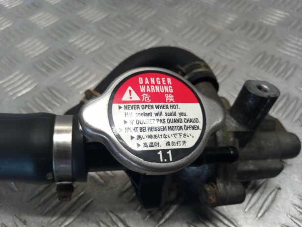 Obudowa termostatu wlew HONDA VTX 1300 C/R/S/T 03-09r   PN. 19311-MEA-305