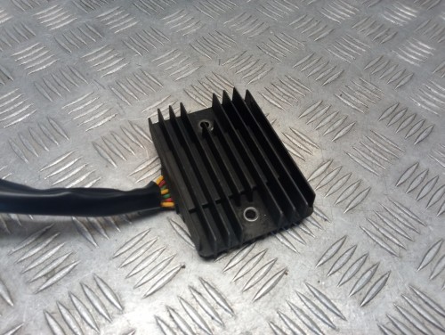 Regulator napięcia HONDA VTX 1300 C/R/S/T 05-09r   PN. 31600-MEA-741