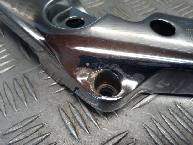 Banan mocowanie błotnika tył prawy HONDA VTX 1300 R/S 03-06r   PN. 77330-MCV-000