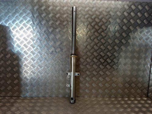 Laga zawieszenia przód prawa HONDA VTX 1300 R/S/T 03-09r   PN. 51400-MEA-671