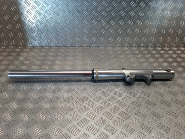 Laga zawieszenia przód prawa HONDA VTX 1300 R/S/T 03-09r   PN. 51400-MEA-671