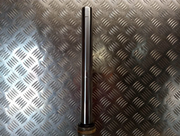 Laga zawieszenia przód lewa HONDA VTX 1300 R/S/T 03-09r   PN. 51500-MEA-671