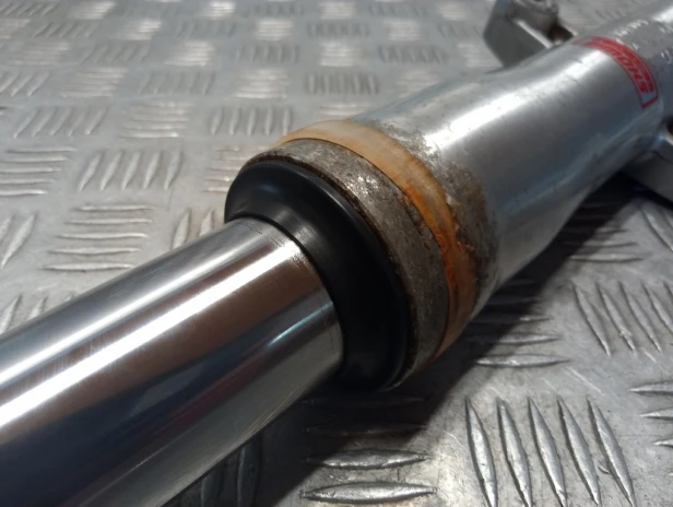 Laga zawieszenia przód lewa HONDA VTX 1300 R/S/T 03-09r   PN. 51500-MEA-671
