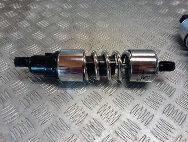 Amortyzatory Progressive HONDA VTX 1300 C/R/S/T 03-09r   PN. 412-4234
