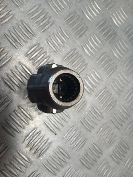 Przegub wału kardana HONDA VTX 1300 C/R/S/T 03-09r   PN. 40200-MFR-670