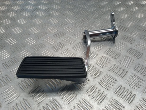 Dźwignia hamulca tył HONDA VTX 1300 R/S/T 03-09r   PN. 46510-MEA-671