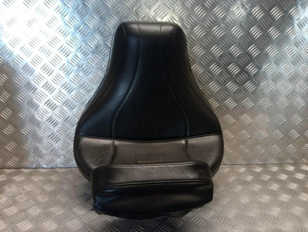 Siedzenie fotel oparcie kierowcy HONDA VTX 1300 R/S/T 03-09r   PN. 15090