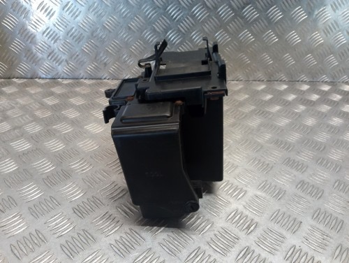 Skrzynka akumulatora HONDA VTX 1300 R/S/T 03-09r   PN. 50325-MEM-670