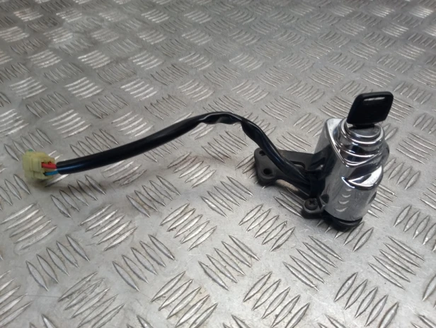 Stacyjka korek wlewu HONDA VTX 1300 C/R/S/T 05-09r   PN. 35100-MEA-741