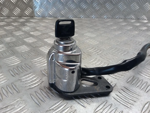 Stacyjka korek wlewu HONDA VTX 1300 C/R/S/T 05-09r   PN. 35100-MEA-741