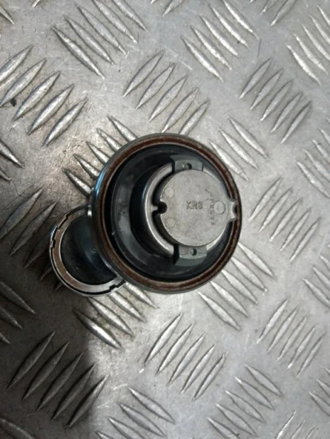 Stacyjka korek wlewu HONDA VTX 1300 C/R/S/T 05-09r   PN. 35100-MEA-741