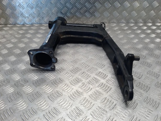 Wahacz koła tył HONDA VTX 1300 C/R/S/T 03-09r   PN. 52100-MEA-A20