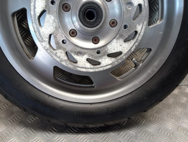 Felga koło przednie J17M/CxMT3.00 HONDA VTX 1300 R/T 05-09r   PN. 44650-MEA-910
