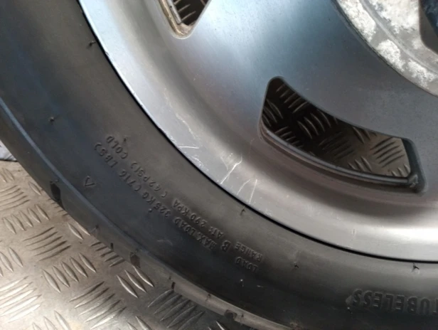 Felga koło przednie J17M/CxMT3.00 HONDA VTX 1300 R/T 05-09r   PN. 44650-MEA-910
