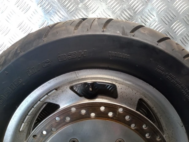 Felga koło tylne J15M/CxMT3.50 HONDA VTX 1300 R/T 05-09r   PN. 42650-MEA-910