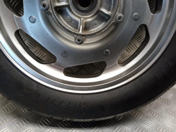 Felga koło przód J16M/CxMT3.00 KAWASAKI VN 1600 VULCAN CLASSIC 03-08r   PN. 41073-0031