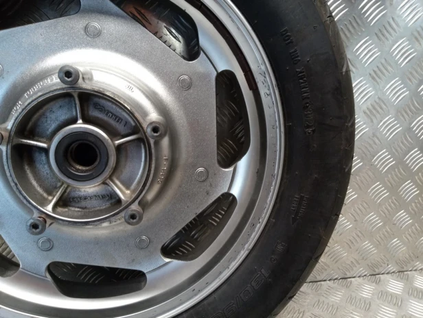 Felga koło przód J16M/CxMT3.00 KAWASAKI VN 1600 VULCAN CLASSIC 03-08r   PN. 41073-0031