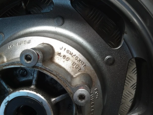 Felga koło tył J16M/CxMT4.50 KAWASAKI VN 1600 VULCAN CLASSIC 03-08r   PN. 41073-0032