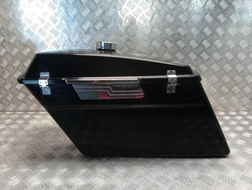 Kufer boczny lewy HARLEY DAVIDSON ROAD KING POLICE 97-13r (KAWASAKI VN 1600)