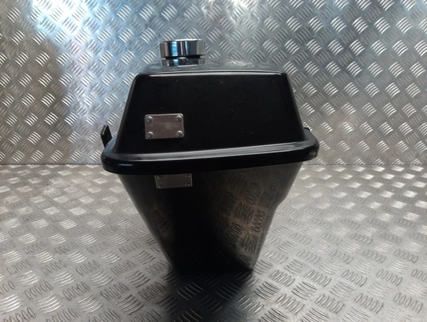 Kufer boczny lewy HARLEY DAVIDSON ROAD KING POLICE 97-13r (KAWASAKI VN 1600)