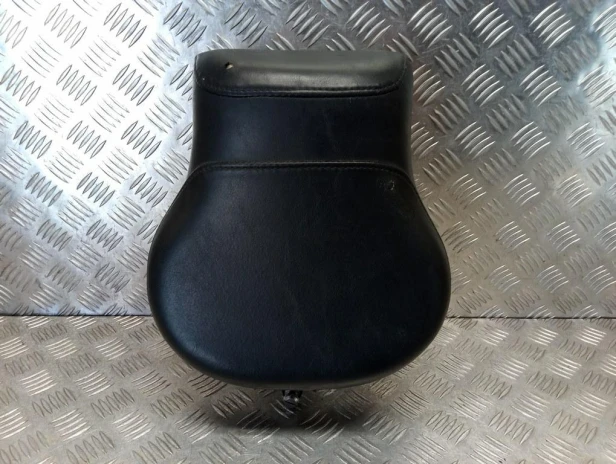 Siedzenie fotel kanapa pasażera HARLEY DAVIDSON SOFTAIL HERITAGE FLSTCI 00-06r   PN. 52507-00