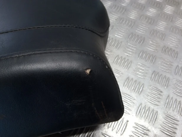Siedzenie fotel kanapa pasażera HARLEY DAVIDSON SOFTAIL HERITAGE FLSTCI 00-06r   PN. 52507-00