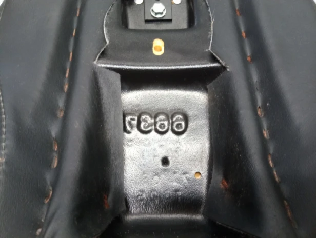 Siedzenie fotel kanapa pasażera HARLEY DAVIDSON SOFTAIL HERITAGE FLSTCI 00-06r   PN. 52507-00