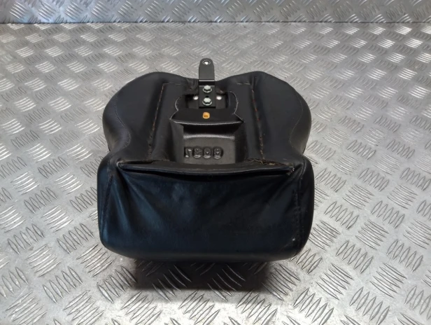 Siedzenie fotel kanapa pasażera HARLEY DAVIDSON SOFTAIL HERITAGE FLSTCI 00-06r   PN. 52507-00
