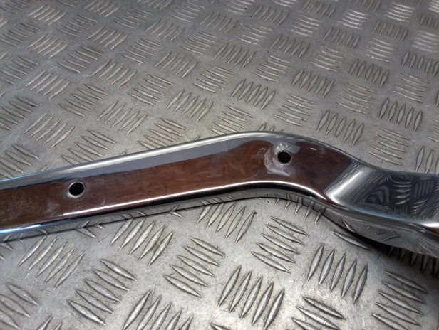 Banan mocowanie błotnika tył prawy HARLEY DAVIDSON SOFTAIL HERITAGE FLSTCI 00-02r   PN. 59955-00