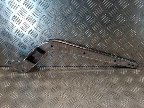Banan mocowanie błotnika tył lewy HARLEY DAVIDSON SOFTAIL HERITAGE FLSTCI 00-06r   PN. 59954-00