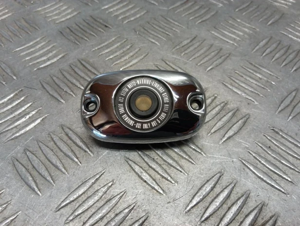 Dekielek zbiorniczka pompy hamulca tył HARLEY DAVIDSON SOFTAIL HERITAGE FLSTCI 00-06r   PN. 45057-99
