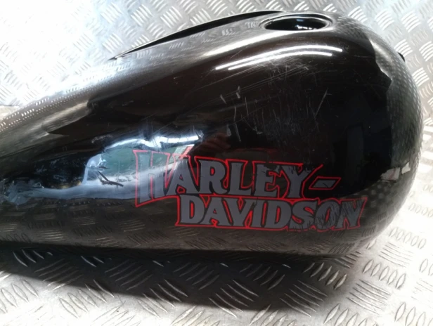 Zbiornik paliwa bak HARLEY DAVIDSON DYNA STREET BOB FXDB 10-17r   PN. 61000707