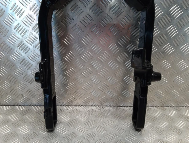 Wahacz tylnego koła HARLEY DAVIDSON DYNA STREET BOB FXDB 10-17r   PN. 47820-10
