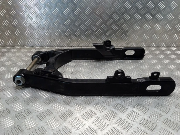 Wahacz tylnego koła HARLEY DAVIDSON DYNA STREET BOB FXDB 10-17r   PN. 47820-10