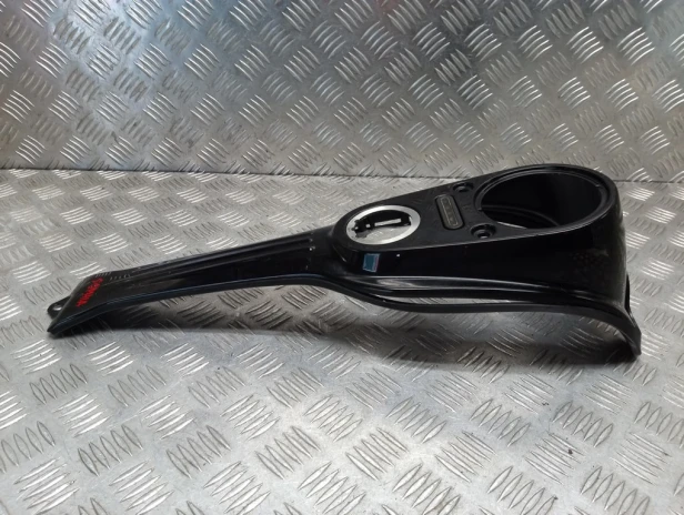 Konsola obudowa licznika krawat HARLEY DAVIDSON DYNA STREET BOB FXDB 13-17r   PN. 70900209