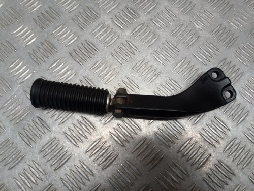 Podnóżek pasażera tył prawy HARLEY DAVIDSON DYNA STREET BOB FXDB 07-17r   PN. 49224-06A