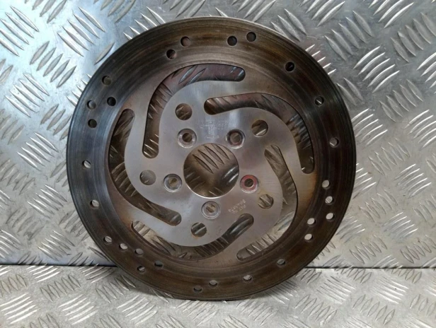 Tarcza hamulca tył 5.6mm HARLEY DAVIDSON DYNA STREET BOB FXDB 07-17r   PN. 41797-00