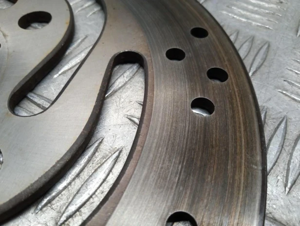 Tarcza hamulca tył 5.6mm HARLEY DAVIDSON DYNA STREET BOB FXDB 07-17r   PN. 41797-00