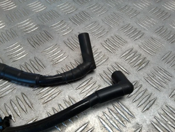 Przewody zapłonowe HARLEY DAVIDSON DYNA STREET BOB FXDB 06-17r