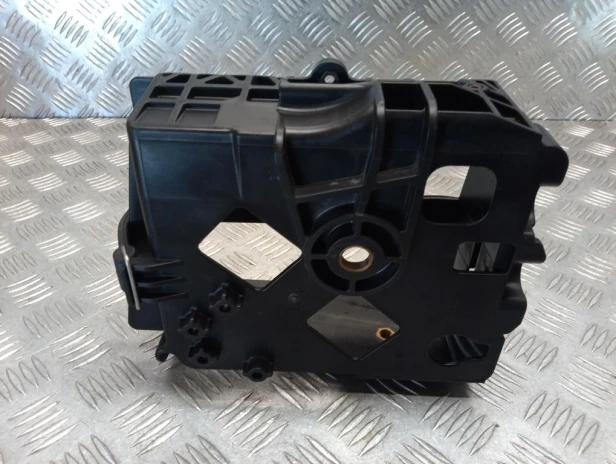 Skrzynka mocowania akumulatora HARLEY DAVIDSON DYNA STREET BOB FXDB 07-17r   PN. 70379-06B