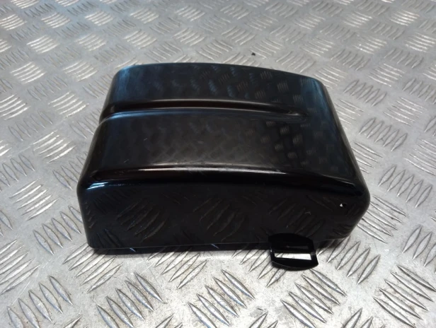 Boczek osłona elektroniki HARLEY DAVIDSON DYNA STREET BOB FXDB 07-17r   PN. 66361-12